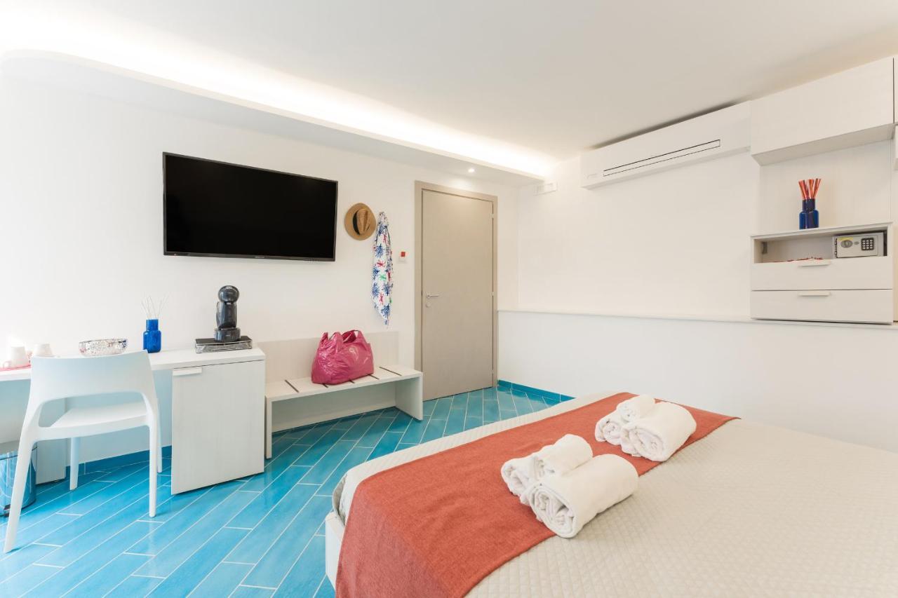 Il Corallo Residence Procida Bagian luar foto