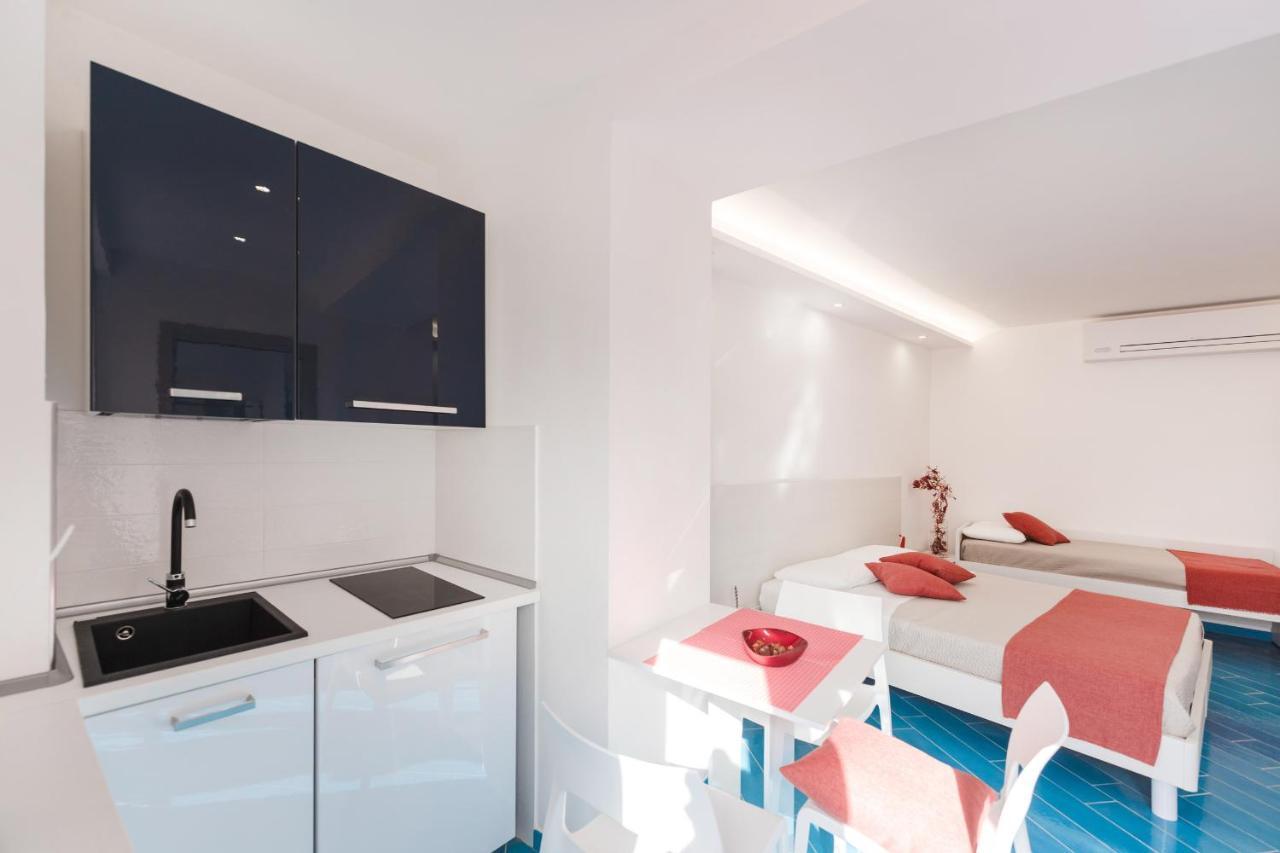 Il Corallo Residence Procida Bagian luar foto