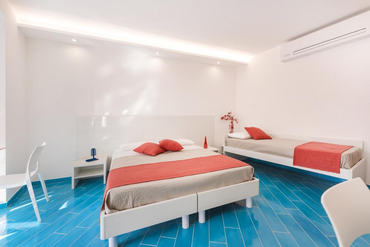 Il Corallo Residence Procida Bagian luar foto