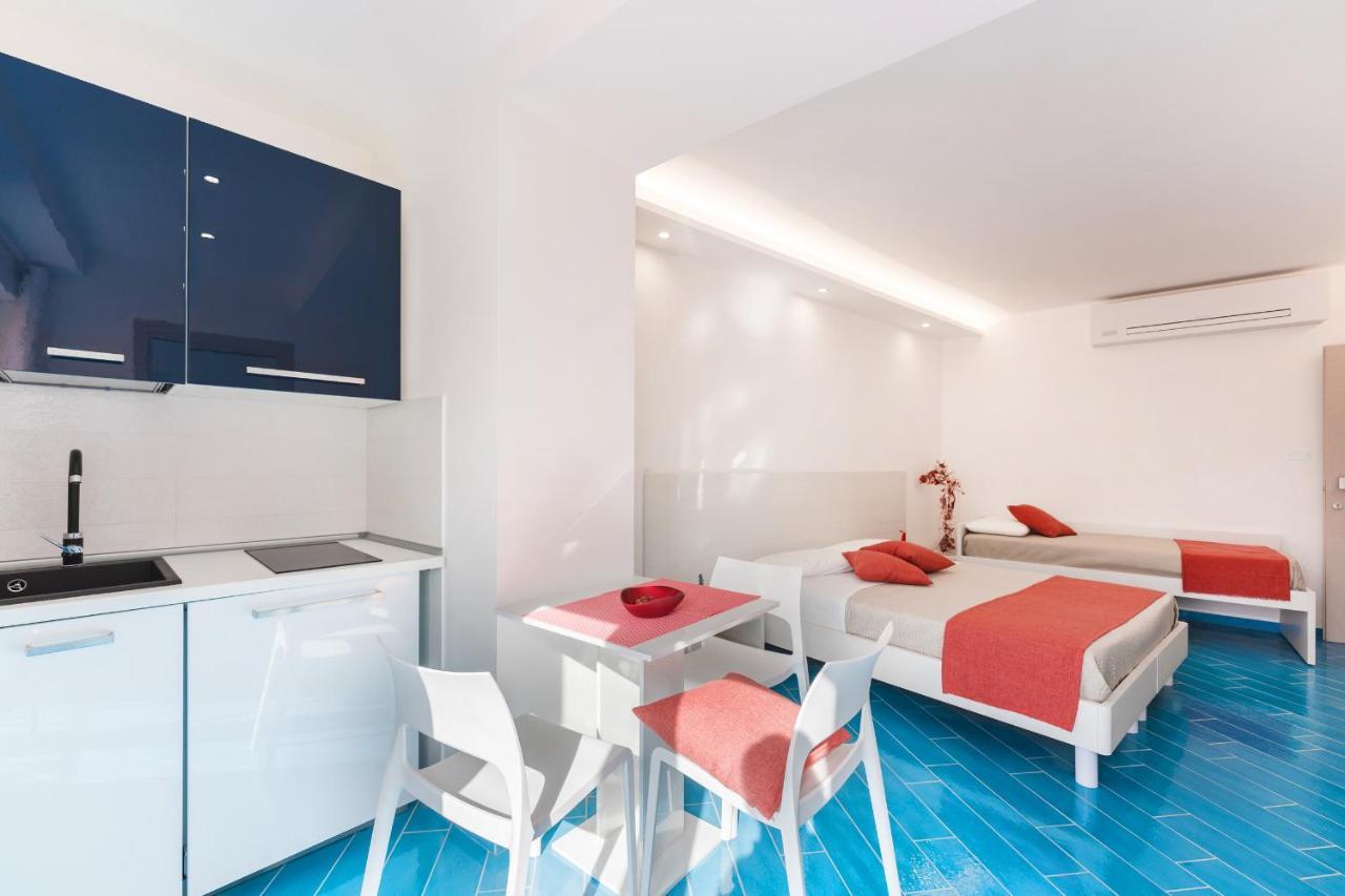 Il Corallo Residence Procida Bagian luar foto